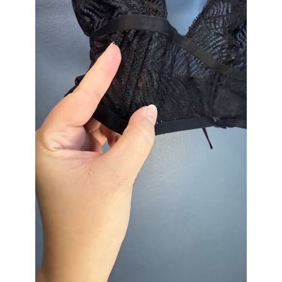 Victoria's Secret Bralette Women's Size Large Sheer Boning Sexy Goth Whimsygoth - Picture 4 of 7